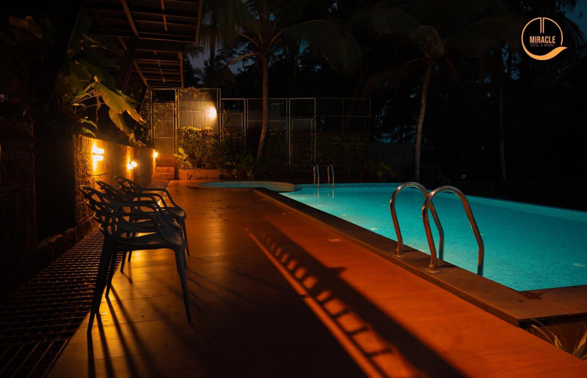 Miracle Hotel And Resorts Kozhikode Extérieur photo