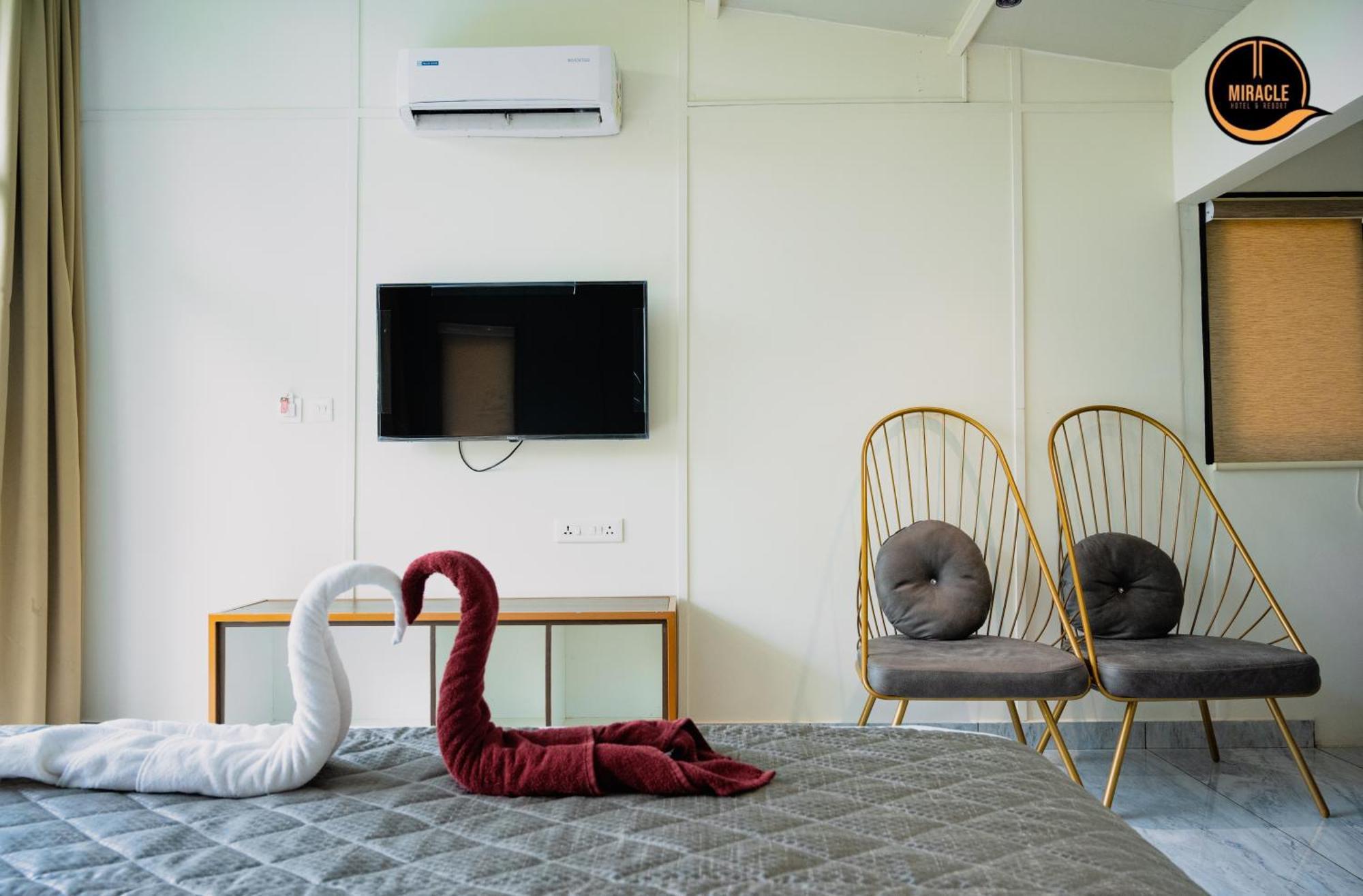 Miracle Hotel And Resorts Kozhikode Extérieur photo