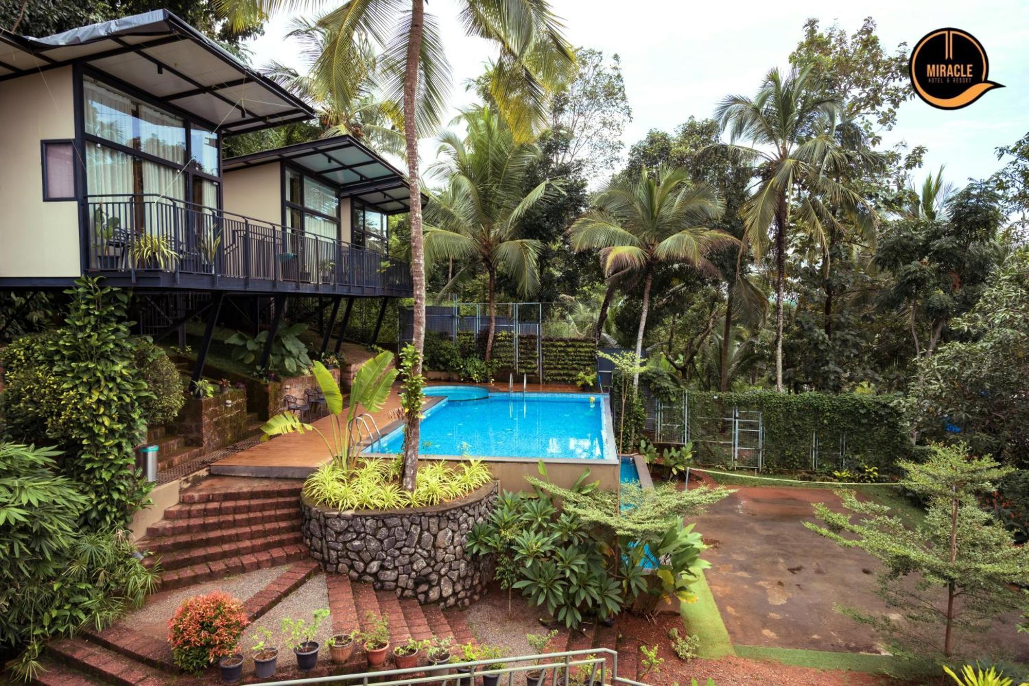 Miracle Hotel And Resorts Kozhikode Extérieur photo